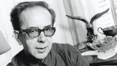 Photo of Ismail Kadare Obstructed